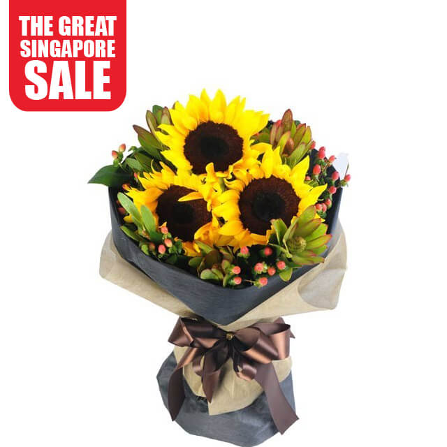 GSS - Sun at Heart - Hand Bouquets