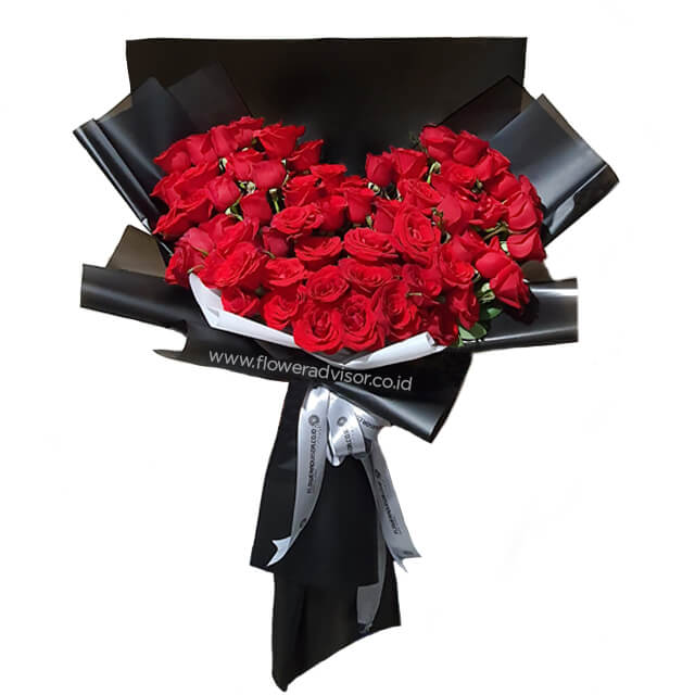 (60 Tangkai Luxury Mawar Merah) Maisie - Wedding
