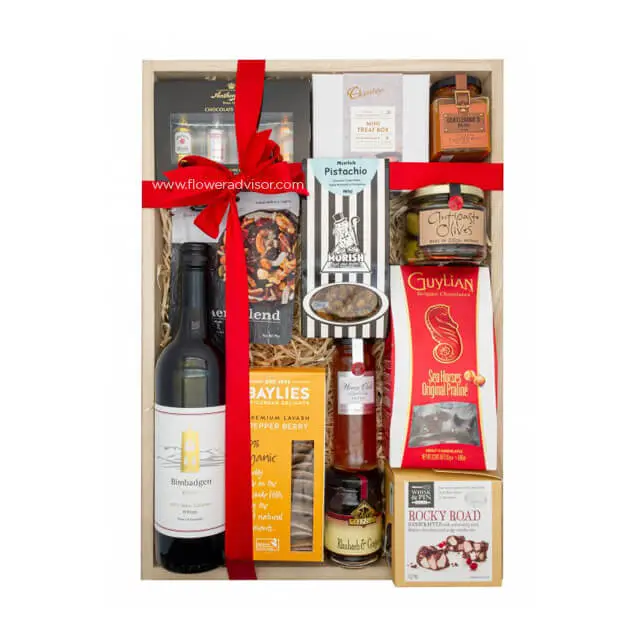 Grand Royale Chest - Wine Gifts Basket