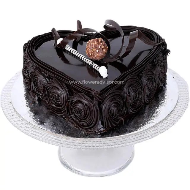 Heart Chocolate Cake 1kg - Romance