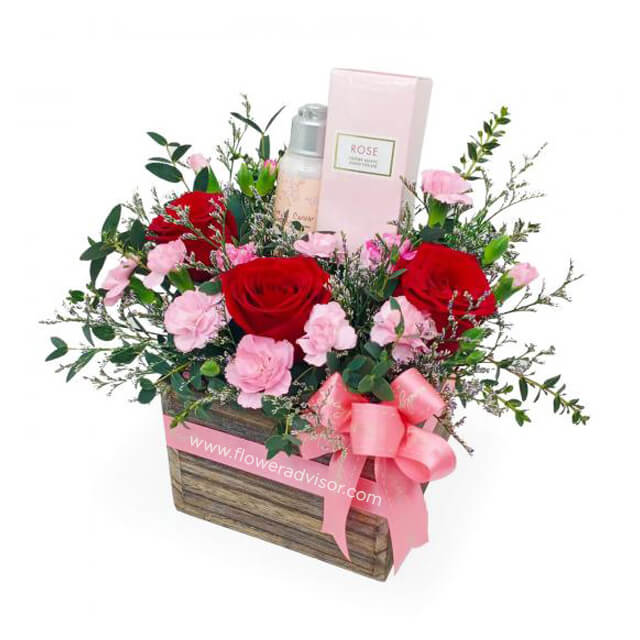 LOccitane Cherry Blossom Pack - Mothers Day