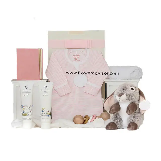 Baby Bathtime & Snuggles Girl Hamper - Baby Gifts