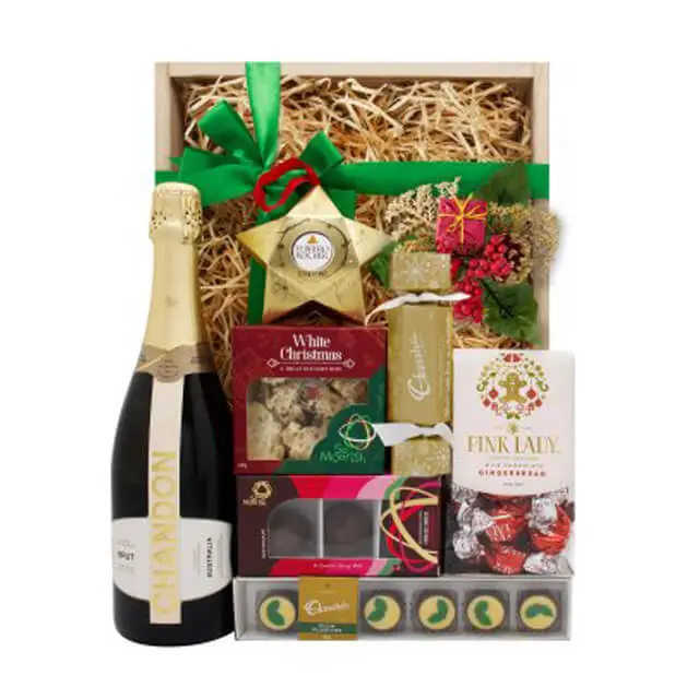 Christmas 2023 - Mistletoe Magic - Premium Christmas Wine Hamper - Christmas