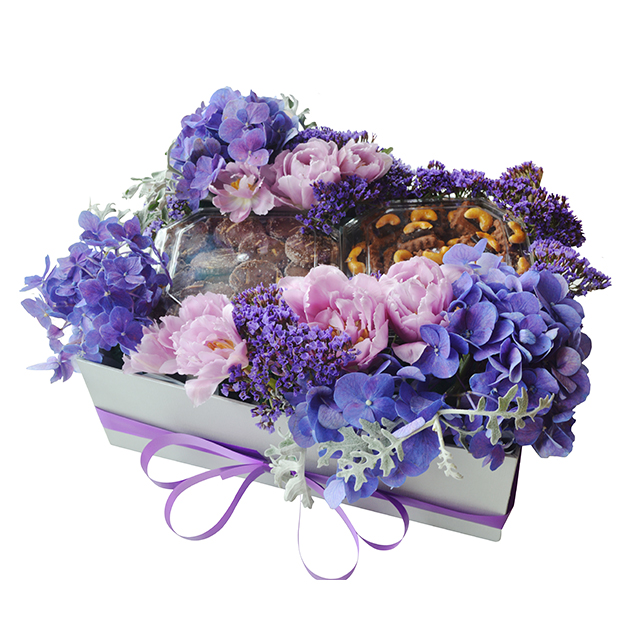 Magical Violet Bloom Box - Eid Ul Fitr