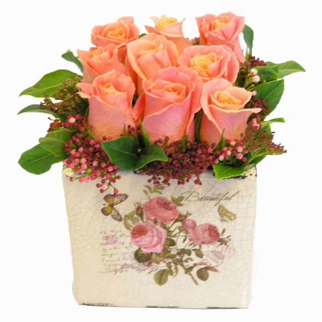 Pretty Vintage Rose - Romance Flower Gift