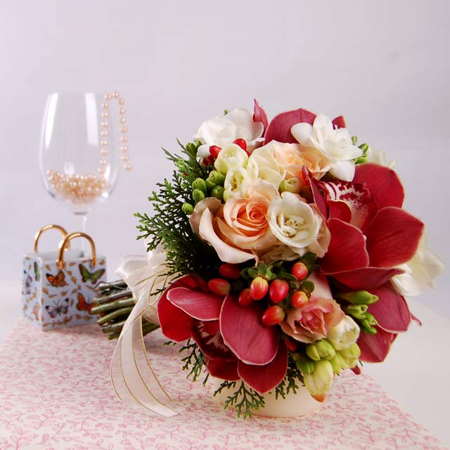 Oriental Odette - Hand Bouquets
