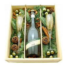 Festive Spark - Wine Gifts Basket