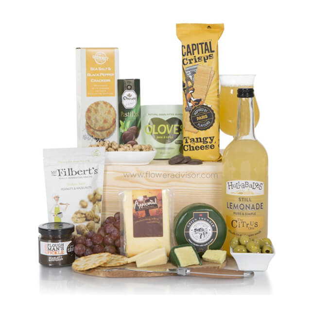 ALCOHOL FREE CHEESE HAMPER