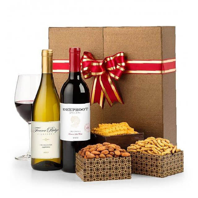 Snacks to Pair - Wine Gifts Basket
